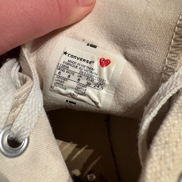 Comme des Garcons PLAY Converse Sneakers - Picture 7 of 8